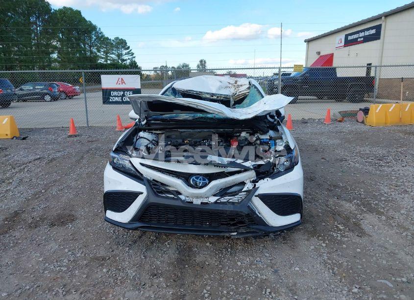 Photo 12 of 2024 Toyota Camry SE (VIN 4T1G11AK5RU886495)