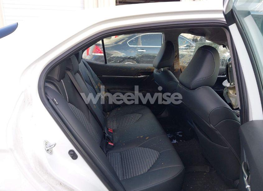 Photo 8 of 2024 Toyota Camry SE (VIN 4T1G11AK5RU886495)