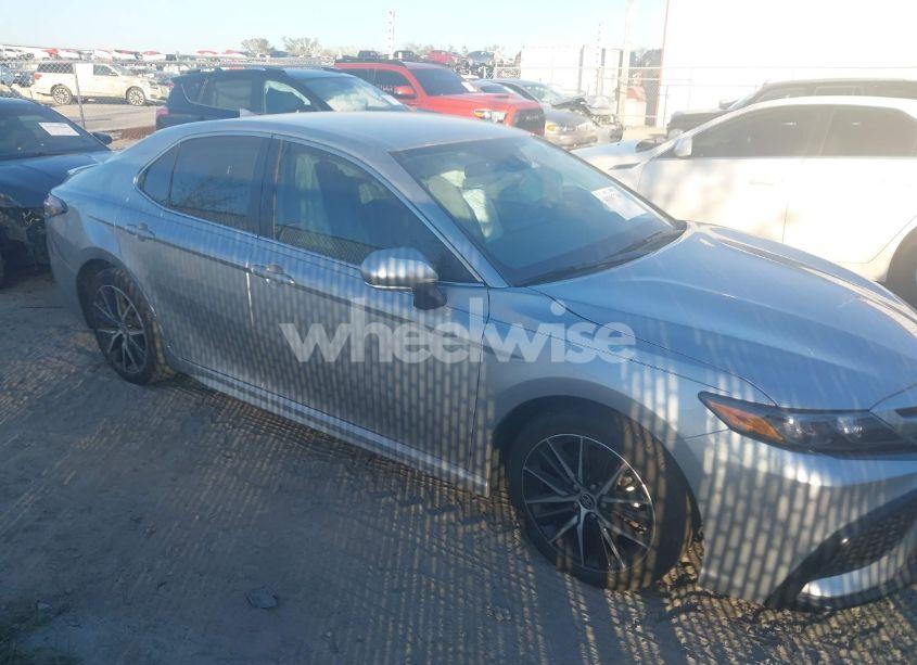 Photo 13 of 2024 Toyota Camry SE (VIN 4T1G11AK5RU892264)