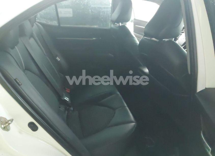 Photo 8 of 2020 Toyota Camry SE (VIN 4T1G11AK6LU310745)