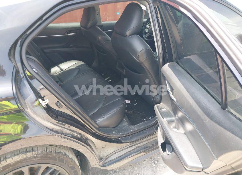 Photo 8 of 2020 Toyota Camry SE NIGHTSHADE EDITION (VIN 4T1G11AK6LU311393)