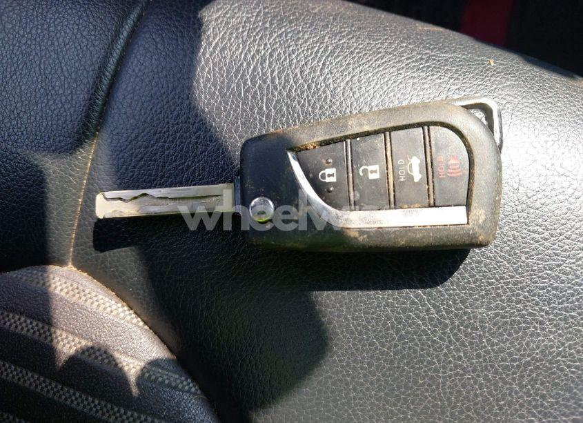 Photo 11 of 2020 Toyota Camry SE (VIN 4T1G11AK6LU328856)