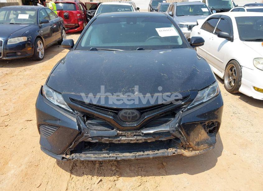 Photo 12 of 2020 Toyota Camry SE (VIN 4T1G11AK6LU328856)