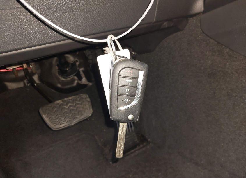 Photo 11 of 2020 Toyota Camry SE NIGHTSHADE EDITION (VIN 4T1G11AK6LU329778)