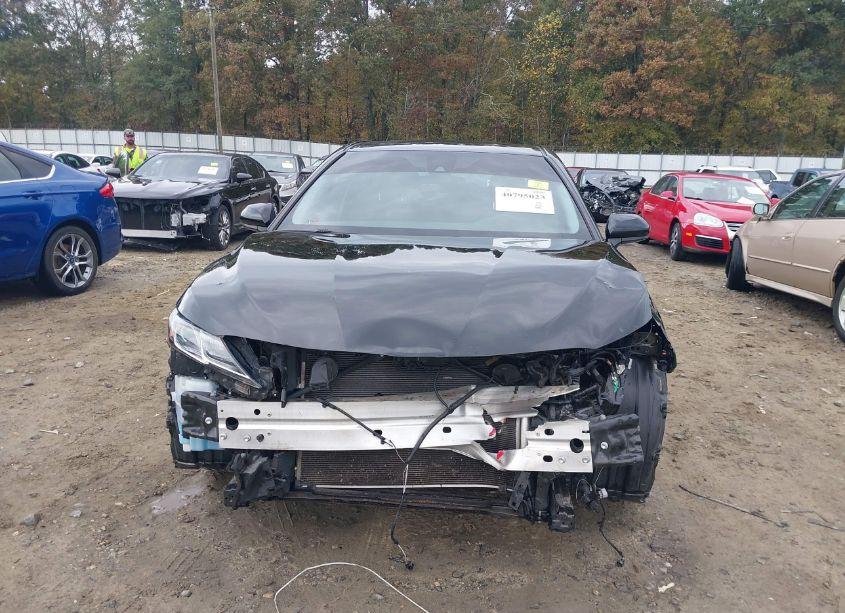 Photo 13 of 2020 Toyota Camry SE NIGHTSHADE EDITION (VIN 4T1G11AK6LU329778)