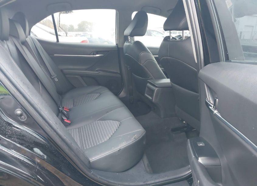 Photo 8 of 2020 Toyota Camry SE NIGHTSHADE EDITION (VIN 4T1G11AK6LU329778)