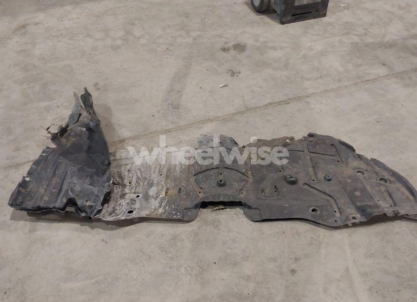 Photo 12 of 2020 Toyota Camry SE (VIN 4T1G11AK6LU361484)