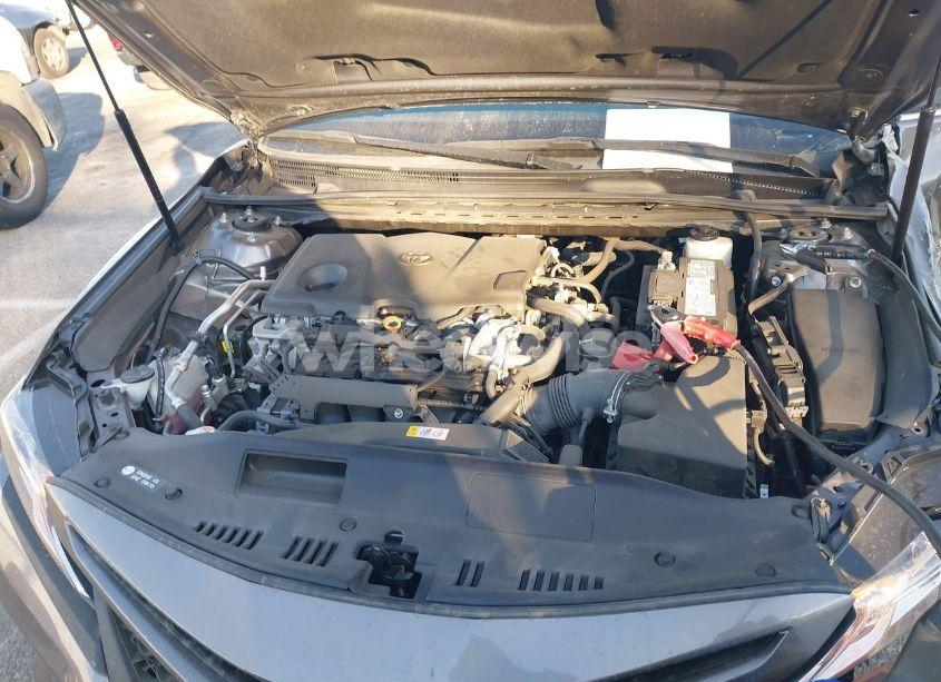 Photo 10 of 2020 Toyota Camry SE (VIN 4T1G11AK6LU503218)