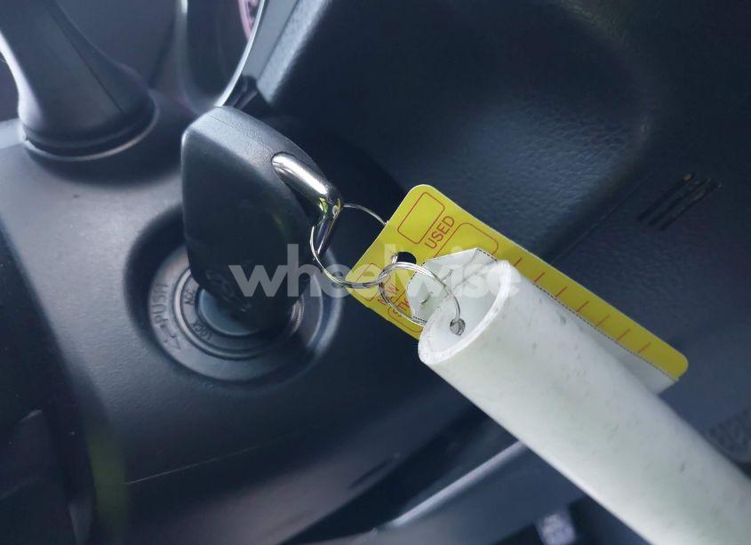 Photo 11 of 2020 Toyota Camry SE (VIN 4T1G11AK6LU503218)