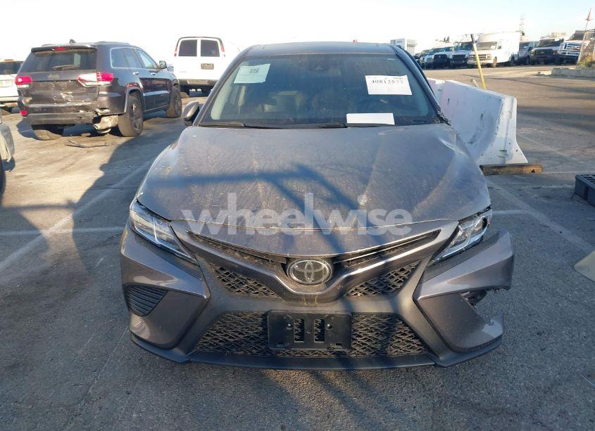 Photo 12 of 2020 Toyota Camry SE (VIN 4T1G11AK6LU503218)