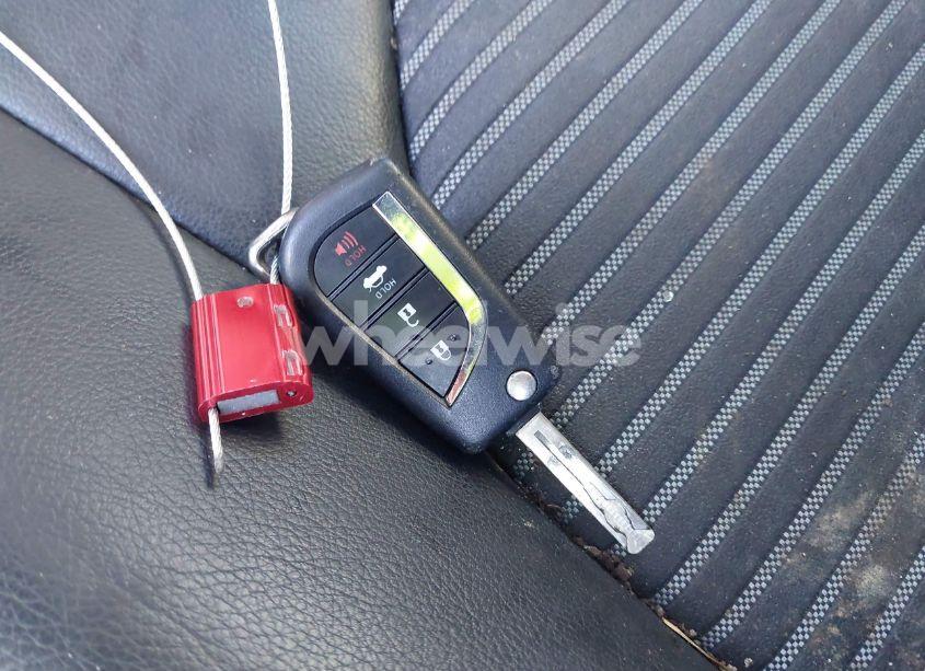 Photo 11 of 2020 Toyota Camry SE (VIN 4T1G11AK6LU864044)