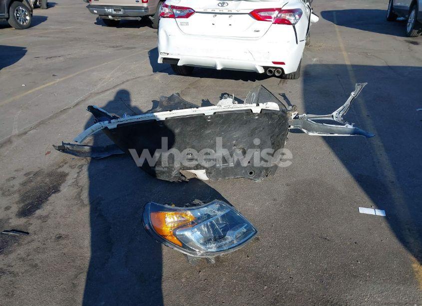 Photo 12 of 2020 Toyota Camry SE (VIN 4T1G11AK6LU864044)