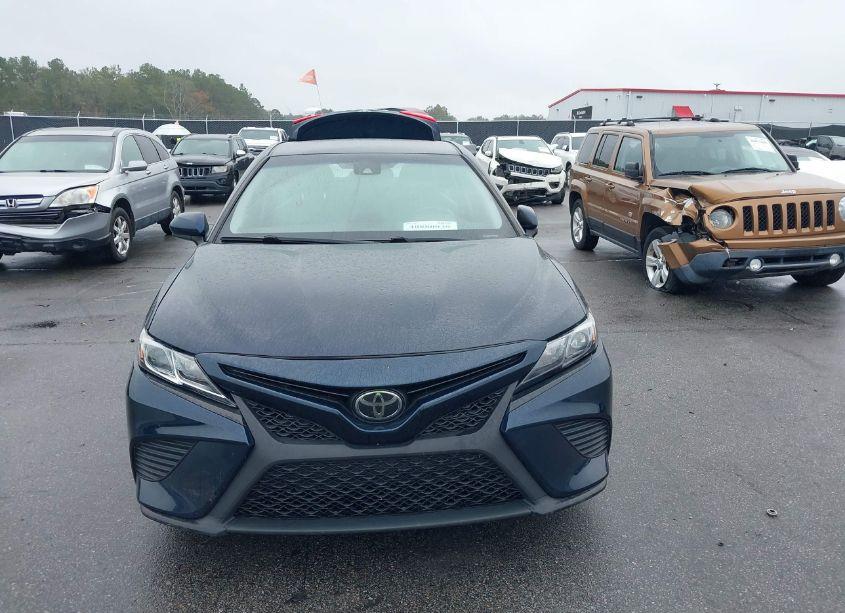 Photo 13 of 2020 Toyota Camry SE (VIN 4T1G11AK6LU911525)