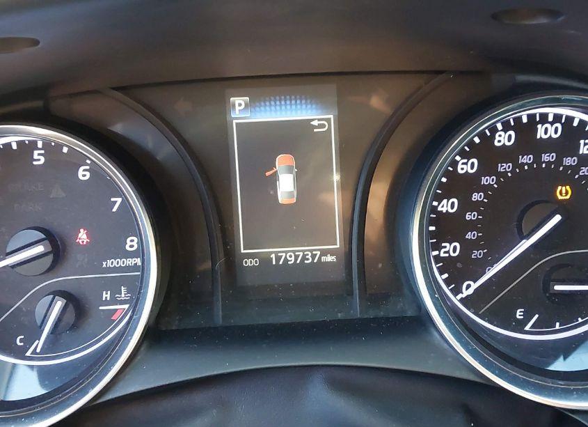 Photo 7 of 2020 Toyota Camry SE (VIN 4T1G11AK6LU921486)