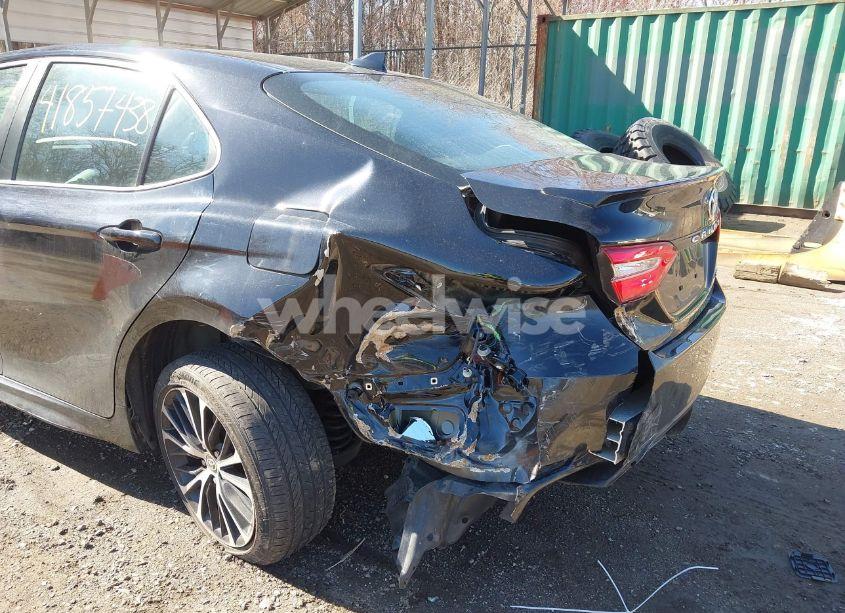 Photo 6 of 2020 Toyota Camry SE (VIN 4T1G11AK6LU953953)