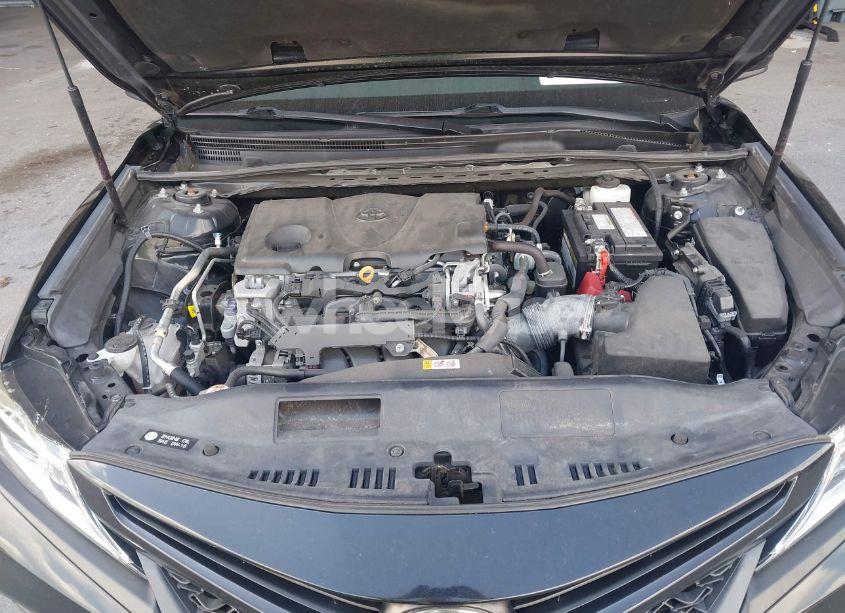 Photo 10 of 2020 Toyota Camry SE (VIN 4T1G11AK6LU982465)