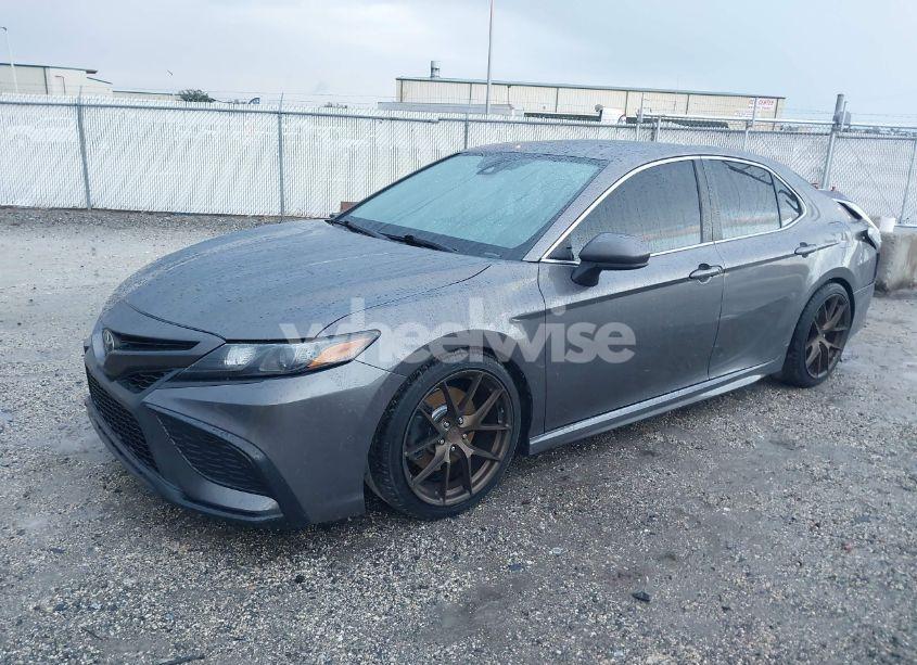 Photo 2 of 2021 Toyota Camry SE/SE NIGHTSHADE EDITION (VIN 4T1G11AK6MU411012)