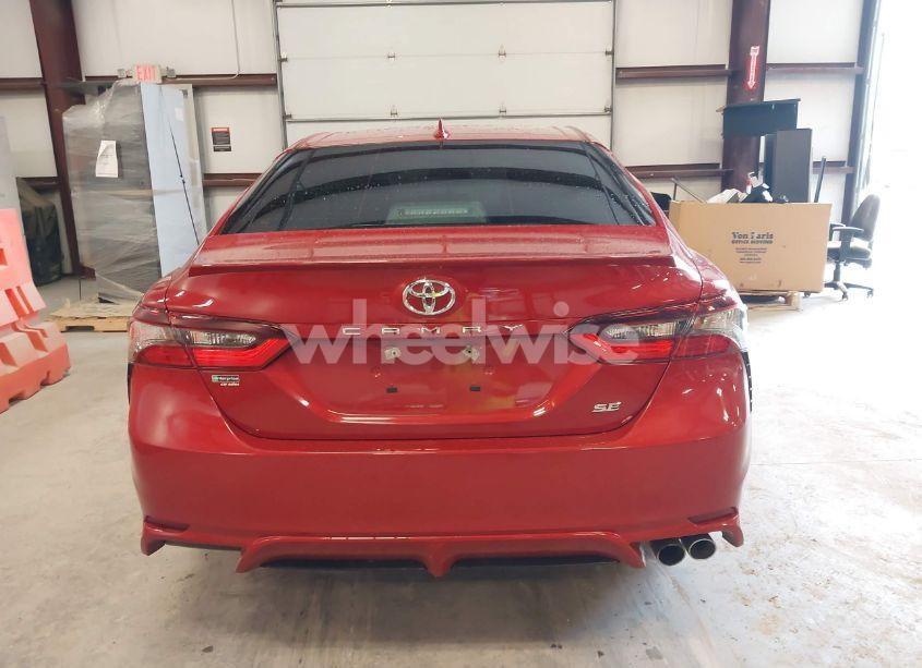 Photo 16 of 2021 Toyota Camry SE (VIN 4T1G11AK6MU479942)