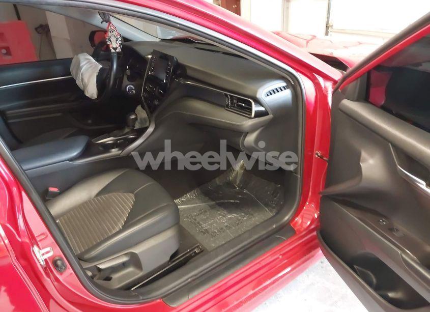 Photo 5 of 2021 Toyota Camry SE (VIN 4T1G11AK6MU479942)