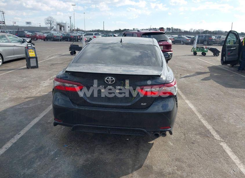 Photo 16 of 2021 Toyota Camry SE (VIN 4T1G11AK6MU488155)