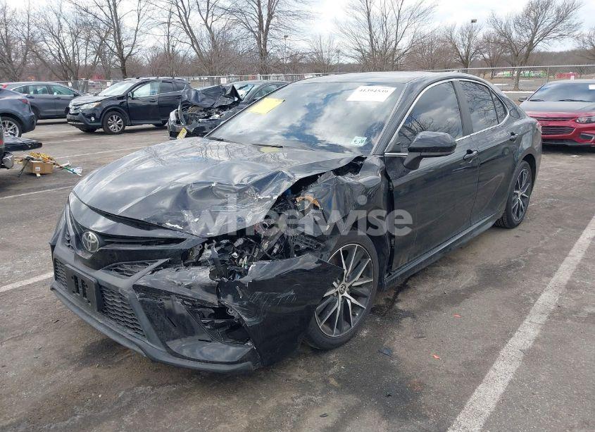 Photo 6 of 2021 Toyota Camry SE (VIN 4T1G11AK6MU488155)