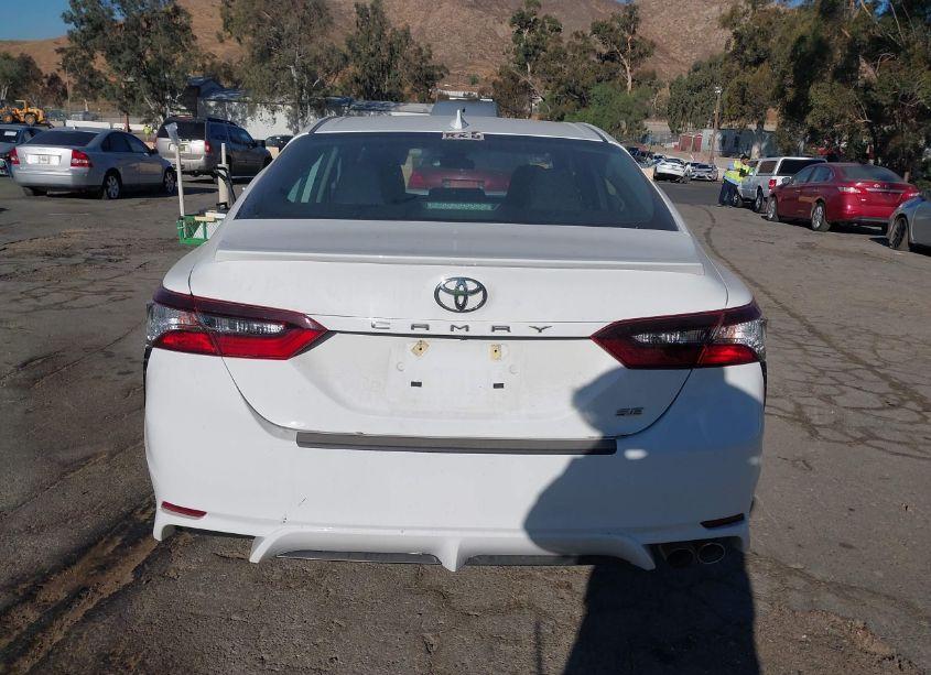 Photo 17 of 2021 Toyota Camry SE (VIN 4T1G11AK6MU490343)