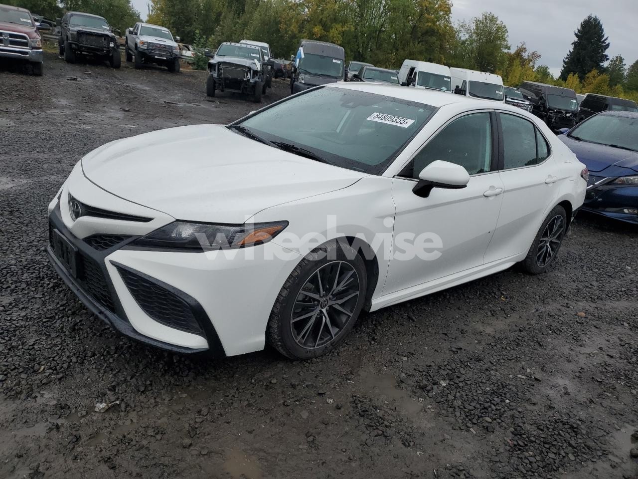 2021 TOYOTA CAMRY SE (VIN 4T1G11AK6MU516326) main photo