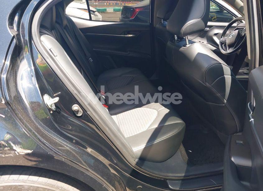 Photo 8 of 2021 Toyota Camry SE (VIN 4T1G11AK6MU516682)