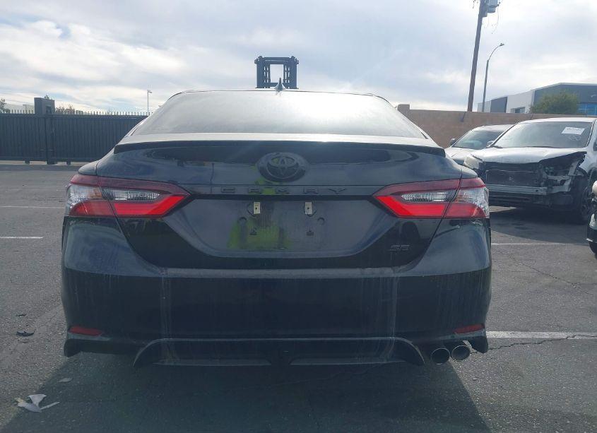 Photo 16 of 2021 Toyota Camry SE (VIN 4T1G11AK6MU518691)