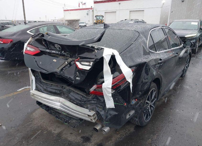 Photo 6 of 2021 Toyota Camry SE (VIN 4T1G11AK6MU539895)