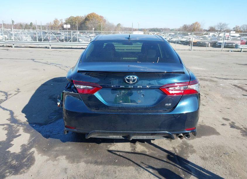 Photo 17 of 2021 Toyota Camry SE (VIN 4T1G11AK6MU595075)