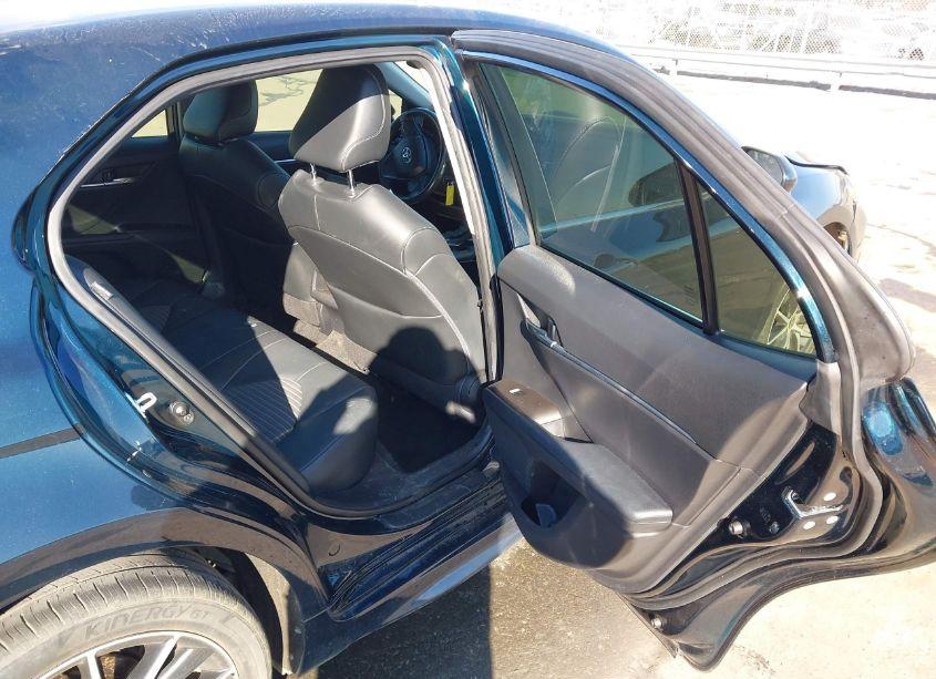 Photo 8 of 2021 Toyota Camry SE (VIN 4T1G11AK6MU595075)