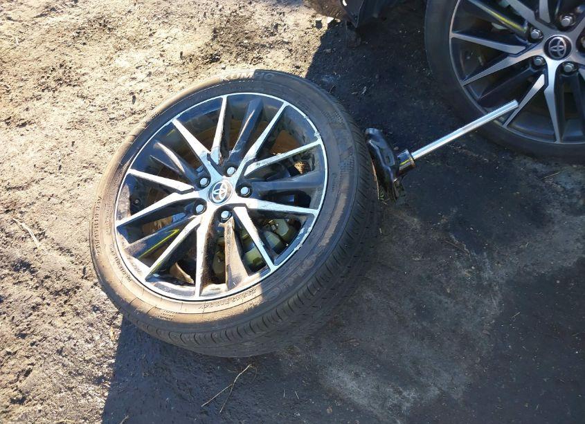 Photo 12 of 2021 Toyota Camry SE (VIN 4T1G11AK6MU596811)