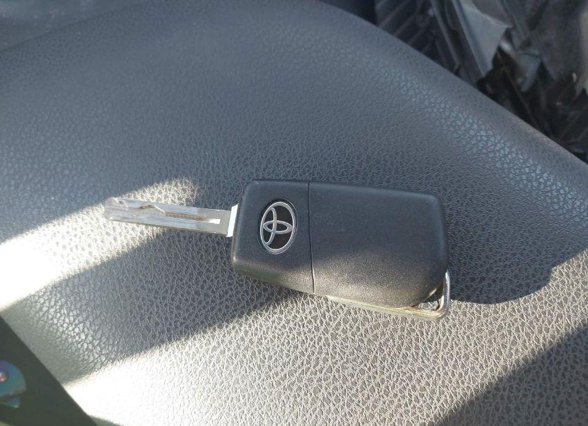 Photo 11 of 2021 Toyota Camry SE (VIN 4T1G11AK6MU614238)