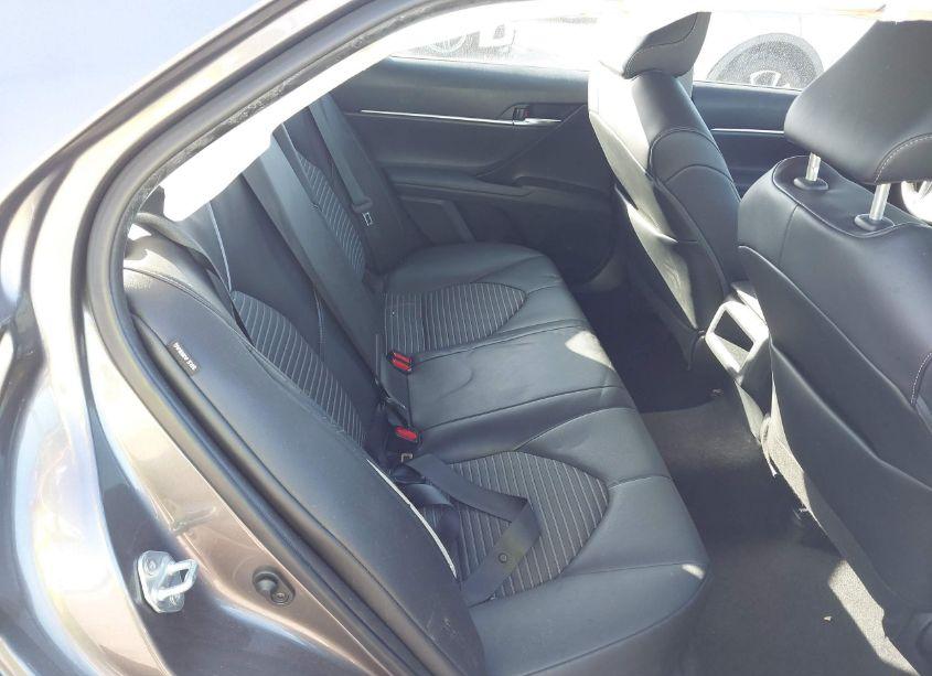 Photo 8 of 2022 Toyota Camry SE (VIN 4T1G11AK6NU499366)