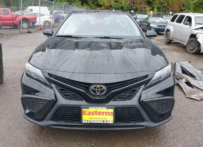 Photo 13 of 2022 Toyota Camry SE (VIN 4T1G11AK6NU622230)