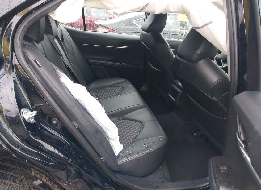 Photo 8 of 2022 Toyota Camry SE (VIN 4T1G11AK6NU622230)
