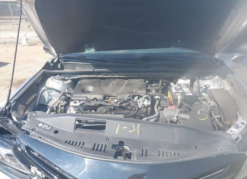 Photo 10 of 2022 Toyota Camry SE (VIN 4T1G11AK6NU624754)