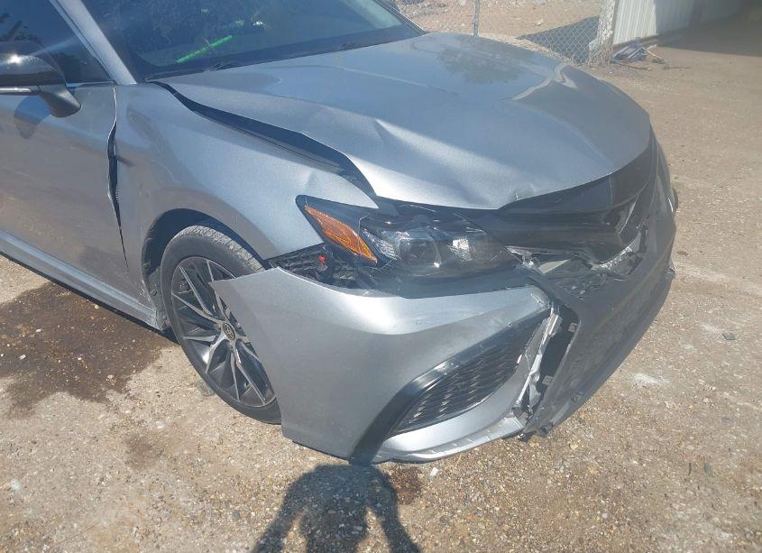 Photo 17 of 2022 Toyota Camry SE (VIN 4T1G11AK6NU624754)