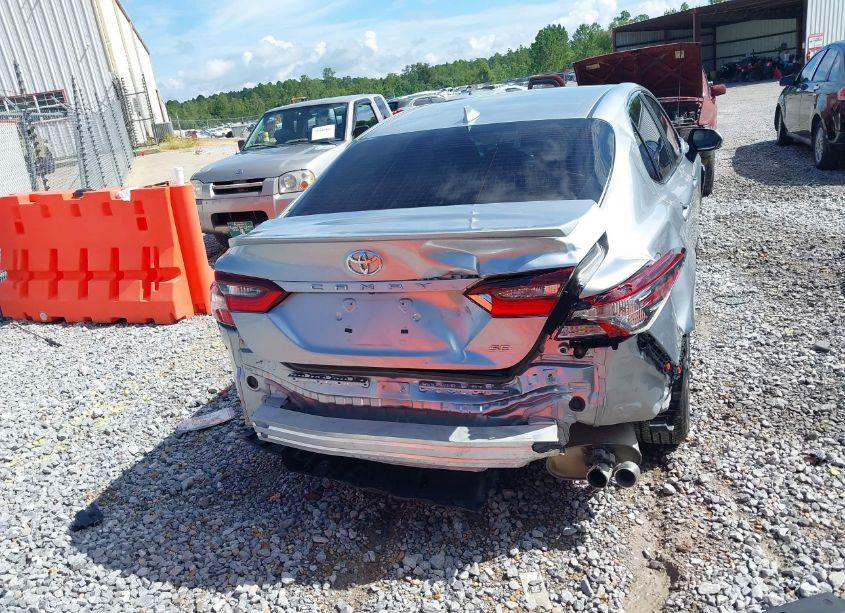 Photo 17 of 2022 Toyota Camry SE (VIN 4T1G11AK6NU643434)