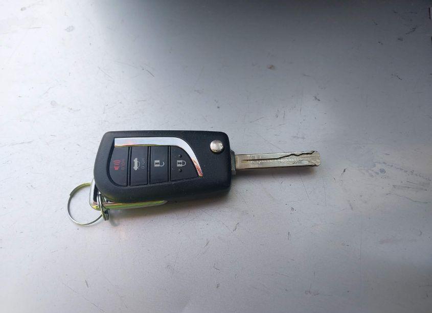 Photo 11 of 2022 Toyota Camry SE (VIN 4T1G11AK6NU664526)