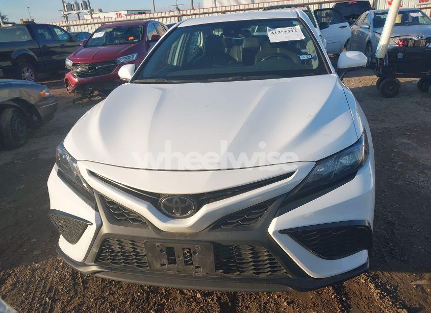 Photo 12 of 2022 Toyota Camry SE (VIN 4T1G11AK6NU705642)