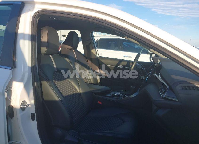 Photo 5 of 2022 Toyota Camry SE (VIN 4T1G11AK6NU705642)