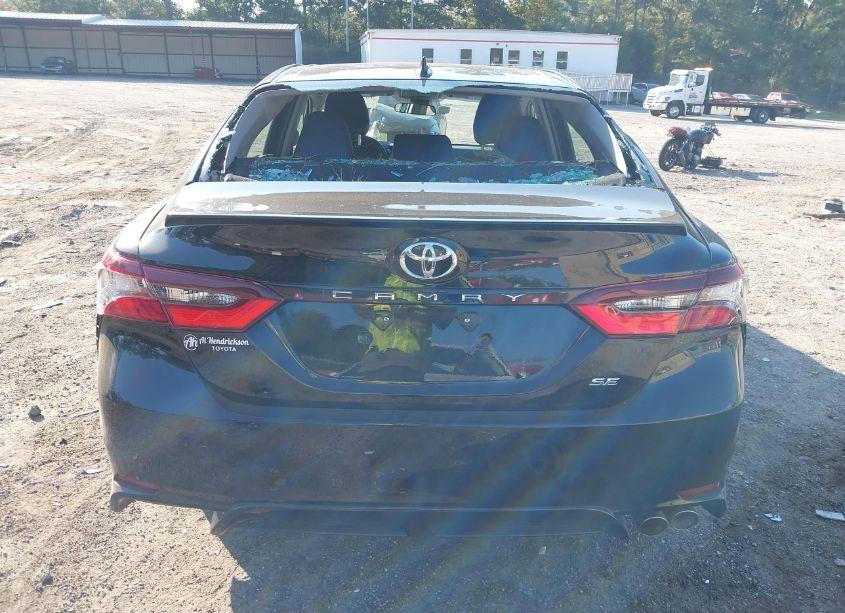 Photo 16 of 2022 Toyota Camry SE (VIN 4T1G11AK6NU715832)