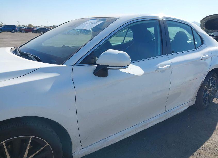 Photo 14 of 2023 Toyota Camry SE (VIN 4T1G11AK6PU083840)