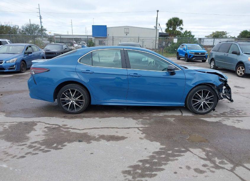 Photo 13 of 2023 Toyota Camry SE (VIN 4T1G11AK6PU089427)