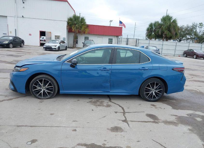 Photo 14 of 2023 Toyota Camry SE (VIN 4T1G11AK6PU089427)