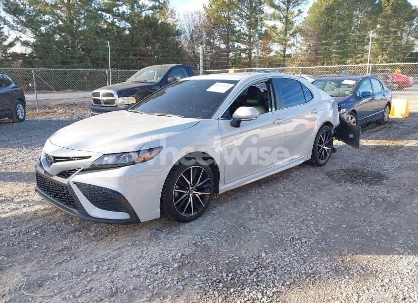 Photo 2 of 2023 Toyota Camry SE (VIN 4T1G11AK6PU179953)