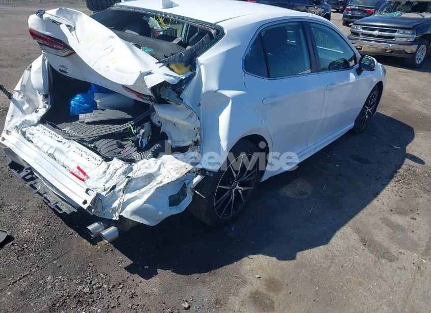 Photo 4 of 2023 Toyota Camry SE (VIN 4T1G11AK6PU727336)