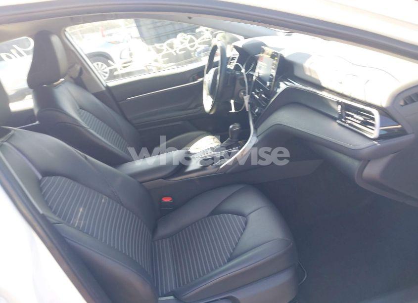 Photo 5 of 2023 Toyota Camry SE (VIN 4T1G11AK6PU727336)